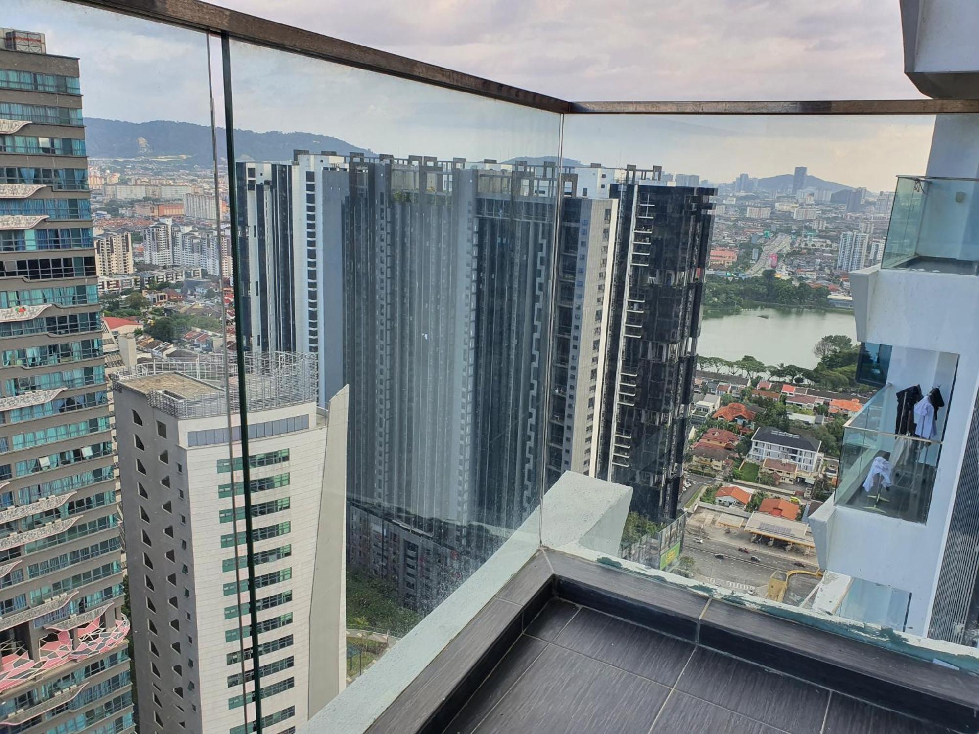 Reizz Residence By Luxury Suites Kuala Lumpur Extérieur photo