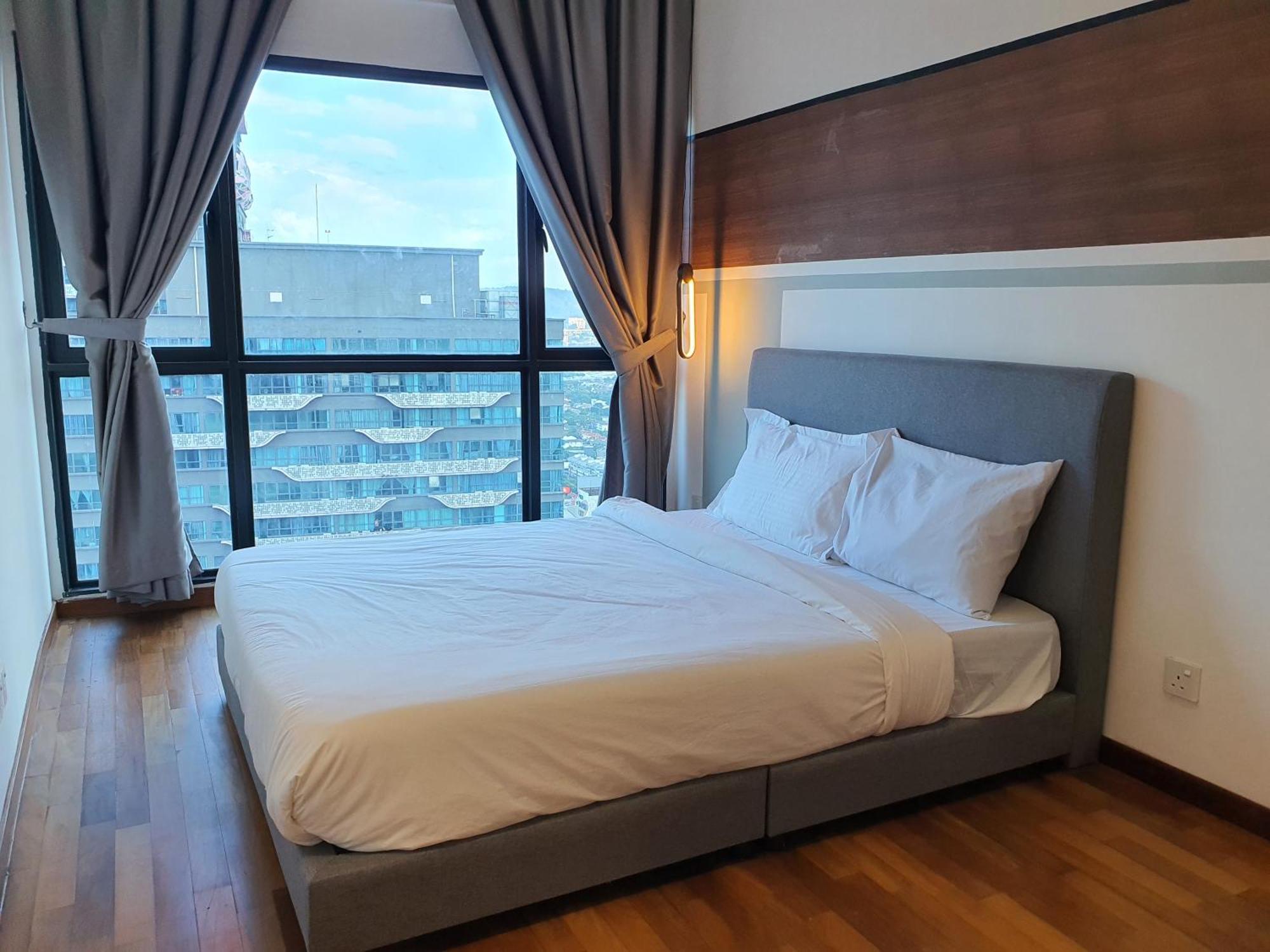 Reizz Residence By Luxury Suites Kuala Lumpur Extérieur photo