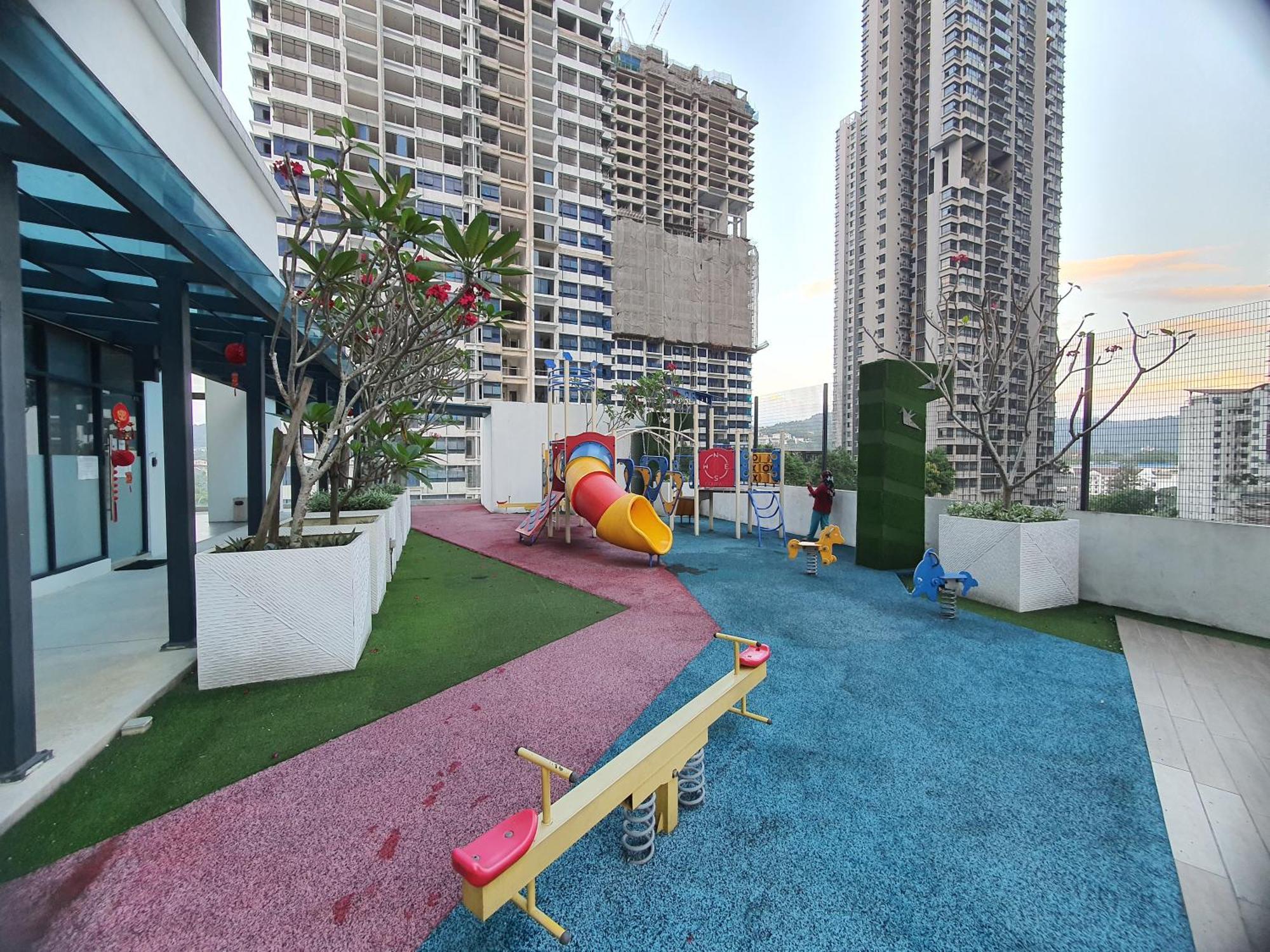 Reizz Residence By Luxury Suites Kuala Lumpur Extérieur photo
